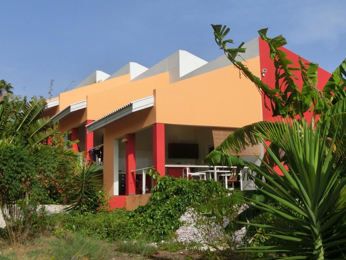 Don Genaro Apartments Barber Exterior photo