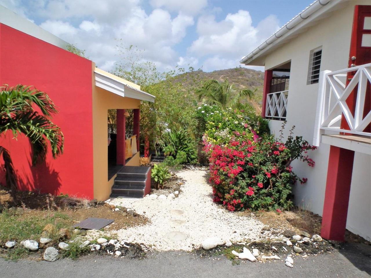 Don Genaro Apartments Barber Exterior photo